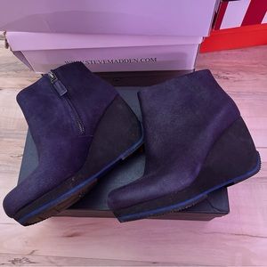 Camper together with Romain Kremer navy wedge booties size 6